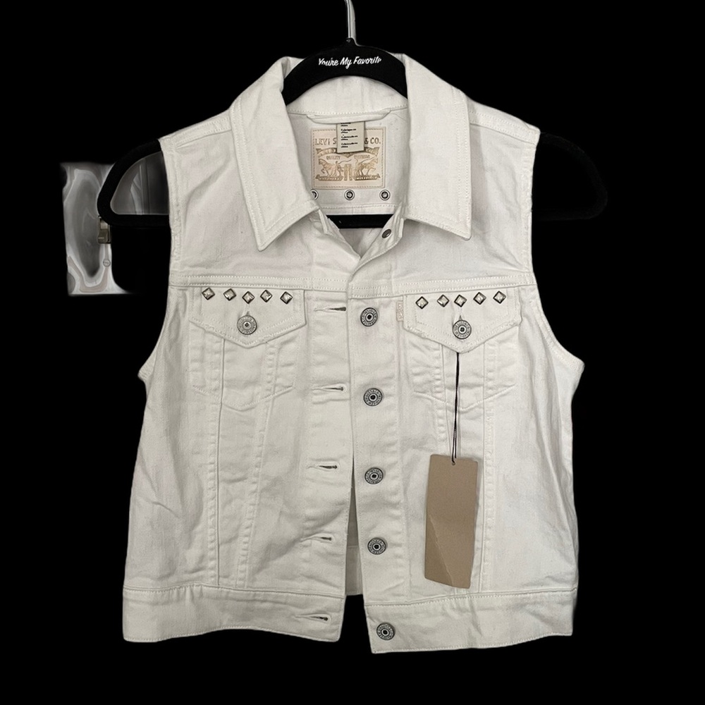 Levi’s NWT denim studded trucker vest.